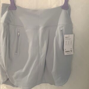 Atheleta Light Gray Skort with Zipper Pockets